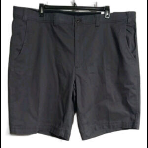 NWT Men's St. John's Bay Big&Tall 10" Flat Front Shorts Size 42 BIG Charcoal
